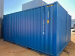Doppelgarage aus zwei 20 Fuß Container mit Sektionaltoren, RAL 5010 – Bild 4